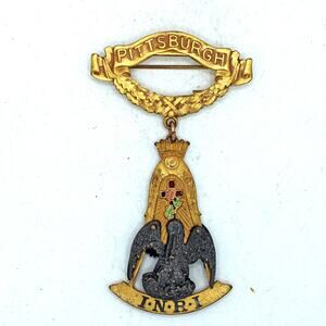 Vintage Masonic 18th Degree Knight Rose Croix Badge Pittsburgh Chapter